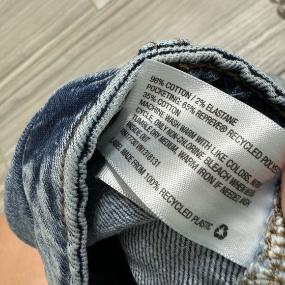 Wild Fable High Rise Acid Wash Cotton Denim Blue Jean Shorts- Size 6 - Picture 8 of 8